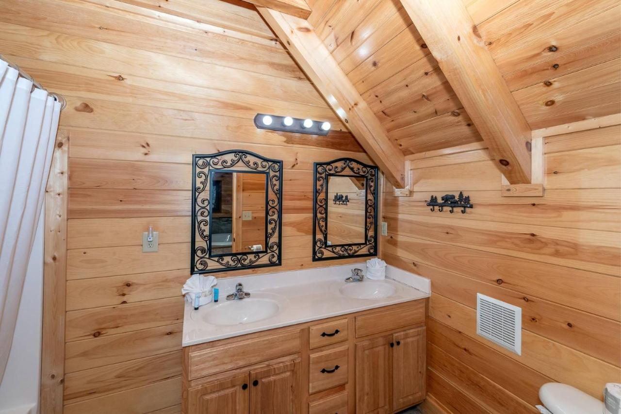 Mountain Creek Lodge Pigeon Forge Esterno foto